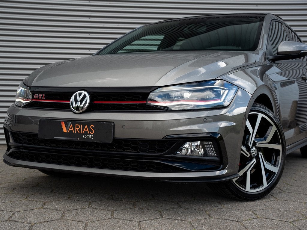 Volkswagen Polo 2.0 TSI GTI Pano Alcantara Beats Keyless, Auto's, Gebruikt, Zwart, 4 cilinders, 1984 cc