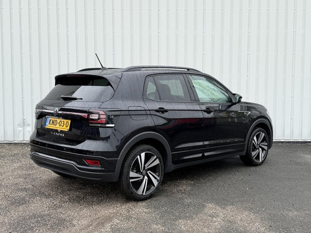 Volkswagen T-Cross 1.0 TSI R-Line | Automaat | Stoelverwarmi, Auto's, Volkswagen, T-Cross, Gebruikt, Met garantie (alle), Zwart
