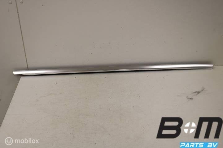 Ruitafdichting rechts Audi Q3 F3 83F839476, Auto-onderdelen, Gebruikt