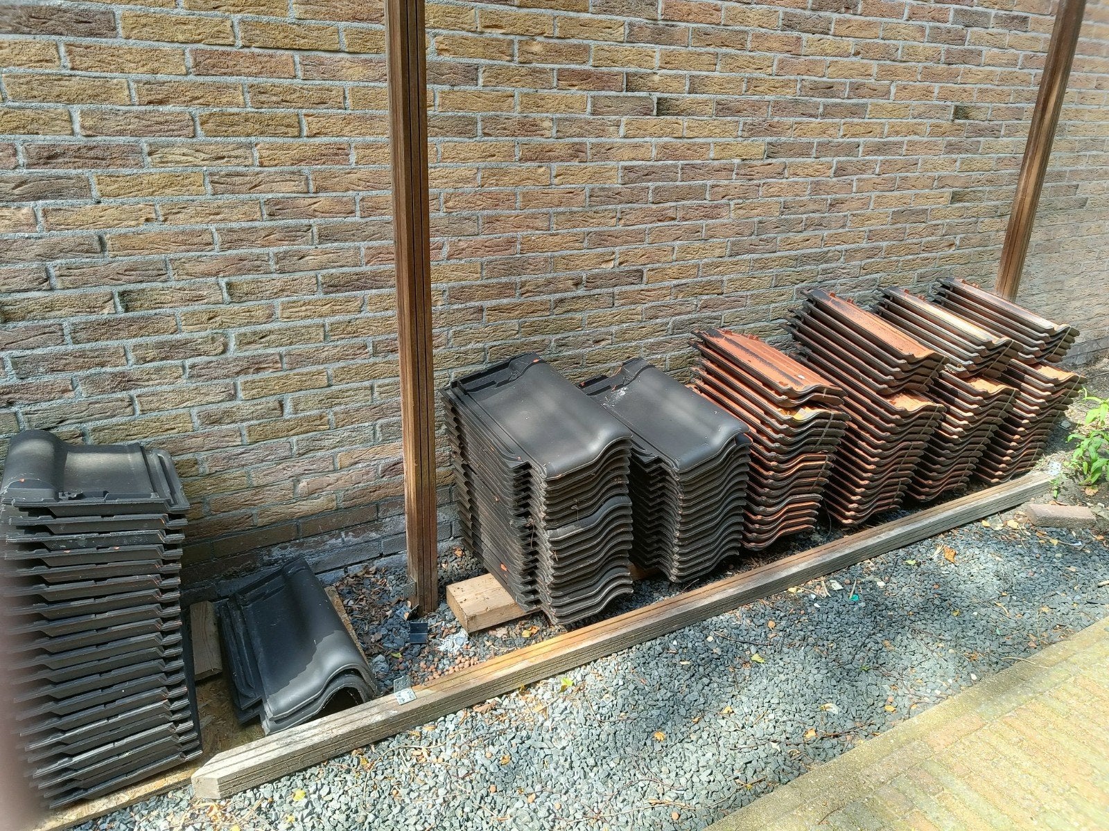 Dakpan Alegra 10 mat zwart - ca. 150 stuks nieuw, Ophalen, Steen of Klei, Zwart, Nieuw
