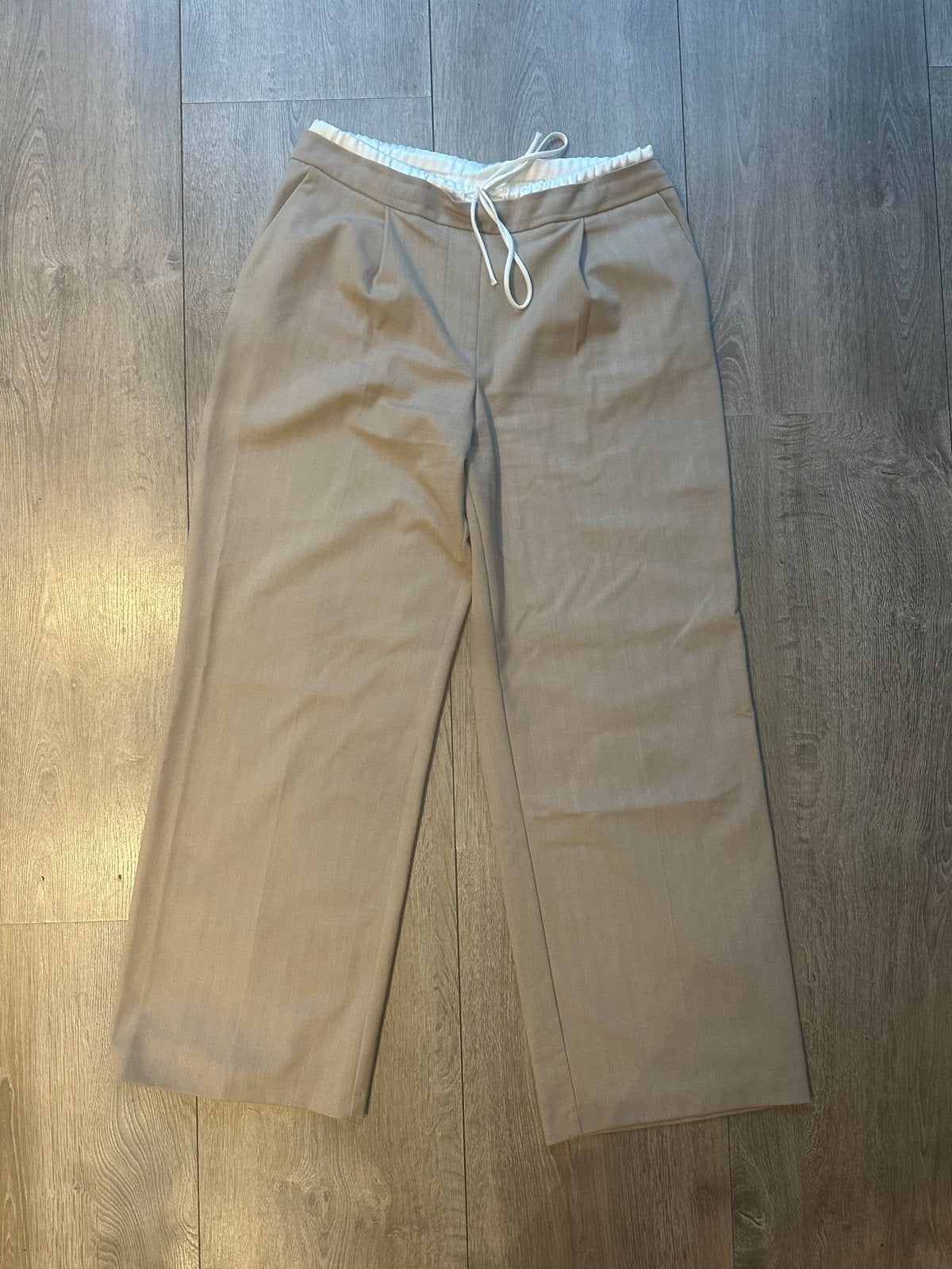 Beige Zara broek met wijde pijpen, maat M, Maat 38/40 (M), Beige, Ophalen of Verzenden, Zo goed als nieuw