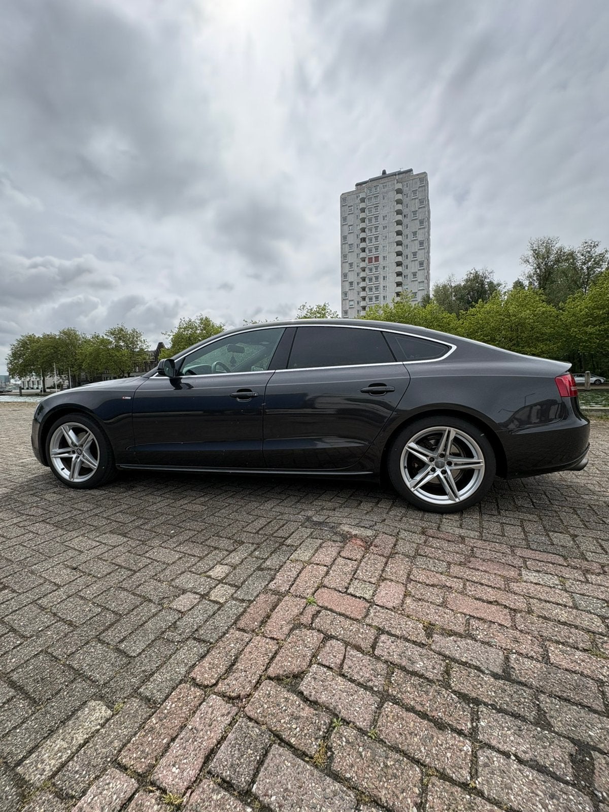Audi A5 2.0 Tfsi 132KW Sportback 2010 Grijs, Auto's, Voorwielaandrijving, 15 km/l, 4 cilinders, 1984 cc