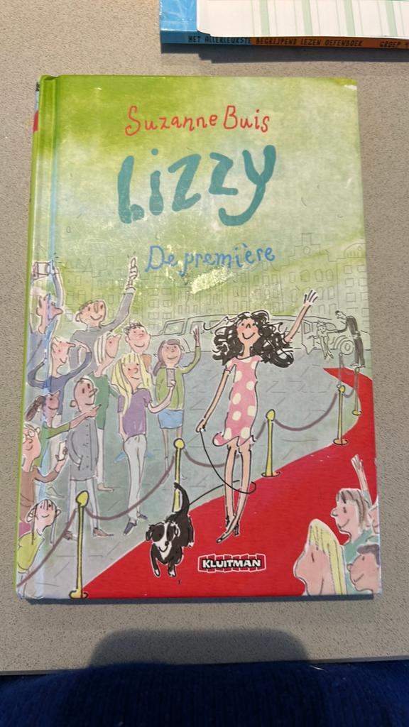 Suzanne Buis - De premiere, Boeken, Kinderboeken | Jeugd | 10 tot 12 jaar, Zo goed als nieuw, Ophalen of Verzenden