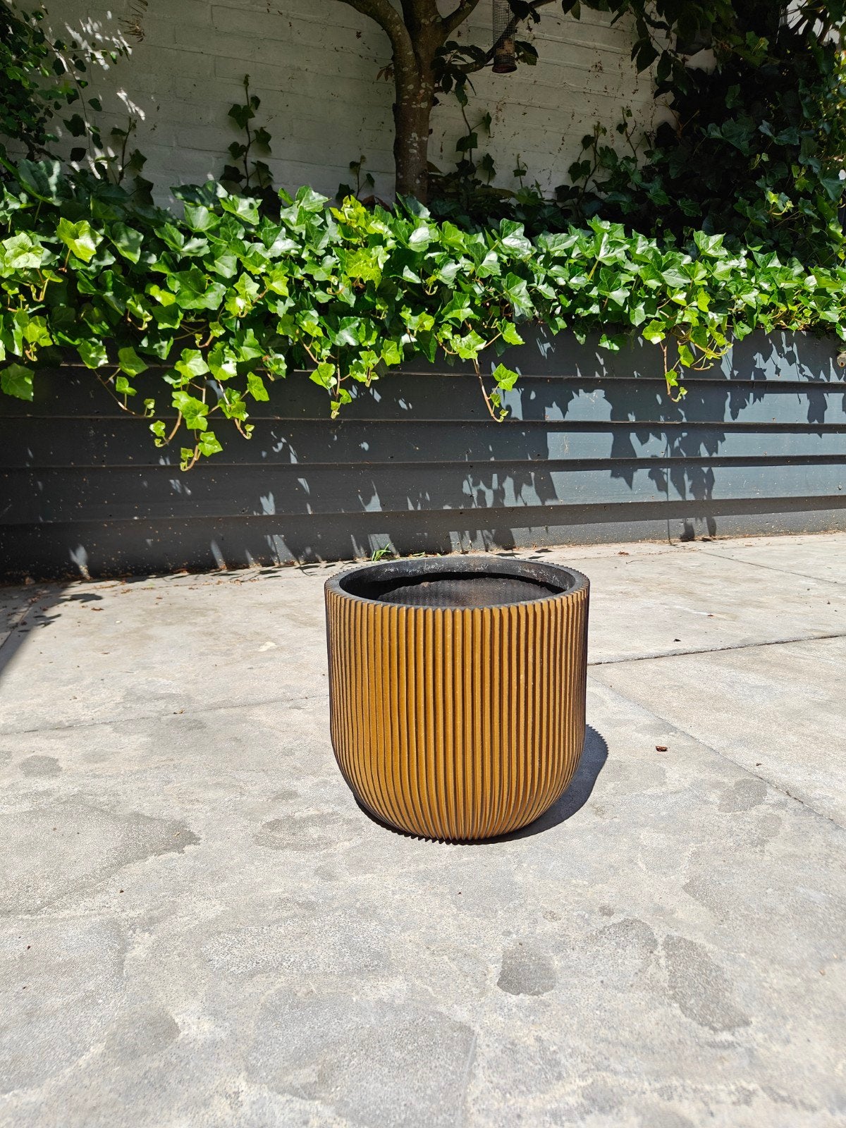 Bloempot/plantenpot Intratuin - 21 cm hoog, 23 cm diameter, Overige materialen, Gebruikt, Rond, Ophalen of Verzenden