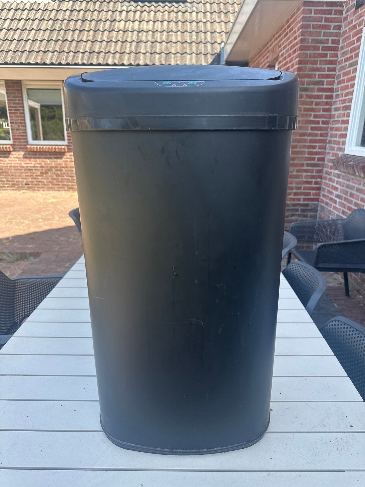 Matzwarte RVS prullenbak met sensor (68 liter), Ophalen, Kunststof, Gebruikt, 40 liter of meer