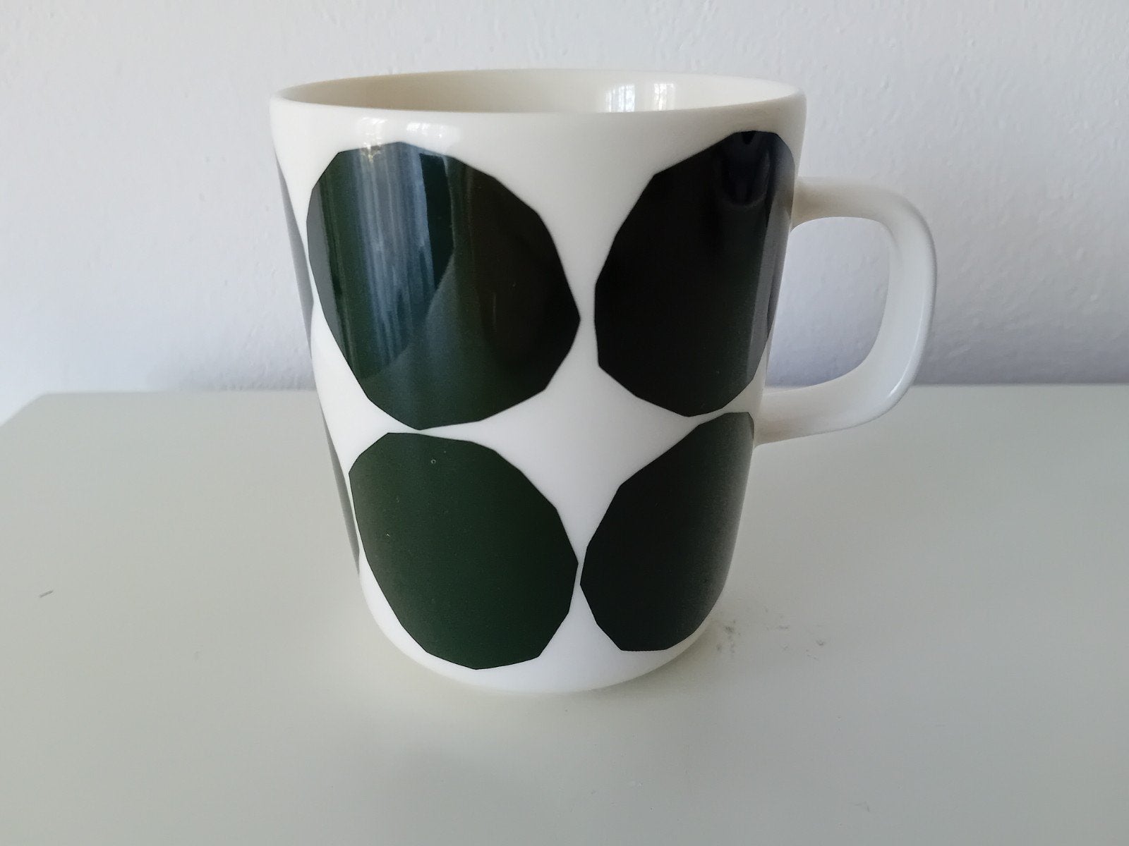 iittala Marimekko Oiva Kivet mok/beker 2,5dl nooit gebruikt., Overige merken, Zo goed als nieuw, Overige stijlen, Porselein