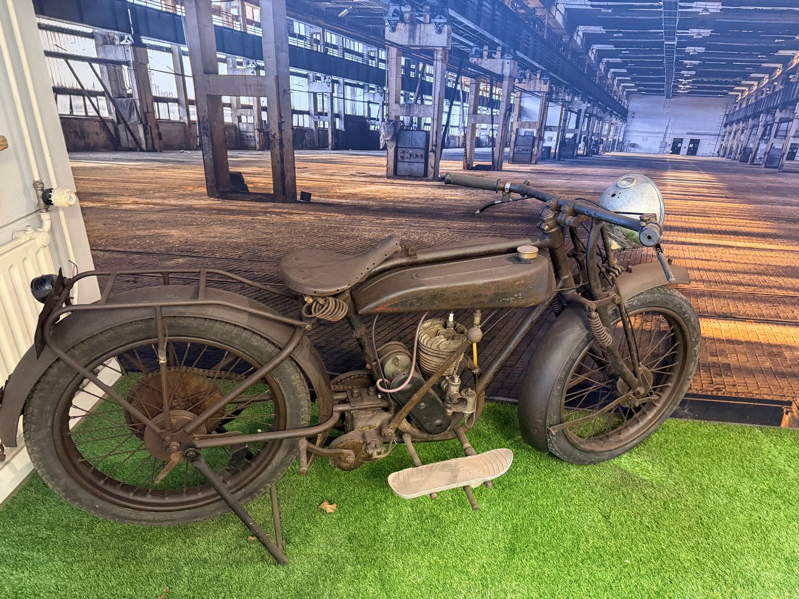 Unieke Oude Motorfiets - Restauratieproject/Decoratie, Motoren, Motoren | Oldtimers, Gebruikt, Overig, 11 kW of minder, Handgeschakeld
