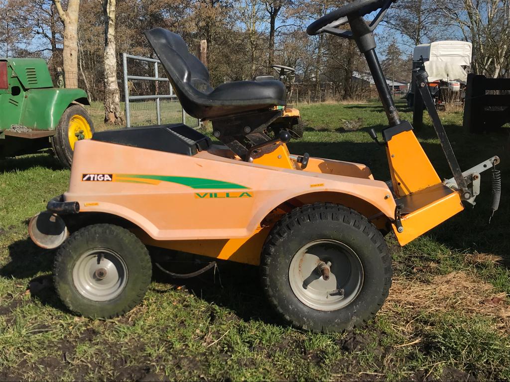 2 X Stiga Villa zitmaaier aangeboden, Ophalen, Gebruikt, STIGA, Mulchfunctie
