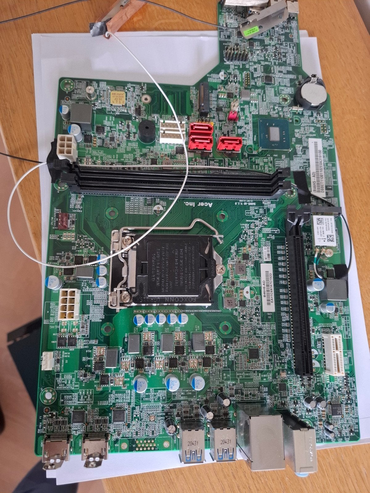 Acer Inc. Moederbord - Zo goed als nieuw, Computers en Software, LGA1151, DDR4, Ophalen of Verzenden, Zo goed als nieuw