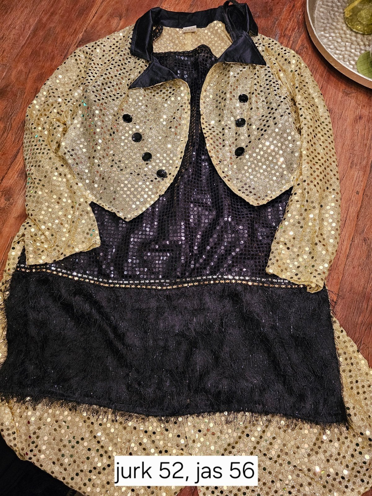 Carnaval dame en heer, Ophalen of Verzenden, Zo goed als nieuw, Maat 46/48 (XL) of groter, Carnaval