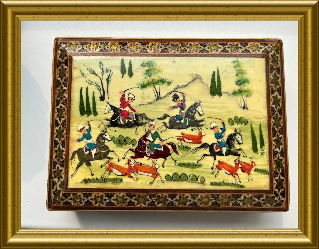 Oud handgeschilderd Perzisch houten doosje, Antiek en Kunst, Ophalen of Verzenden