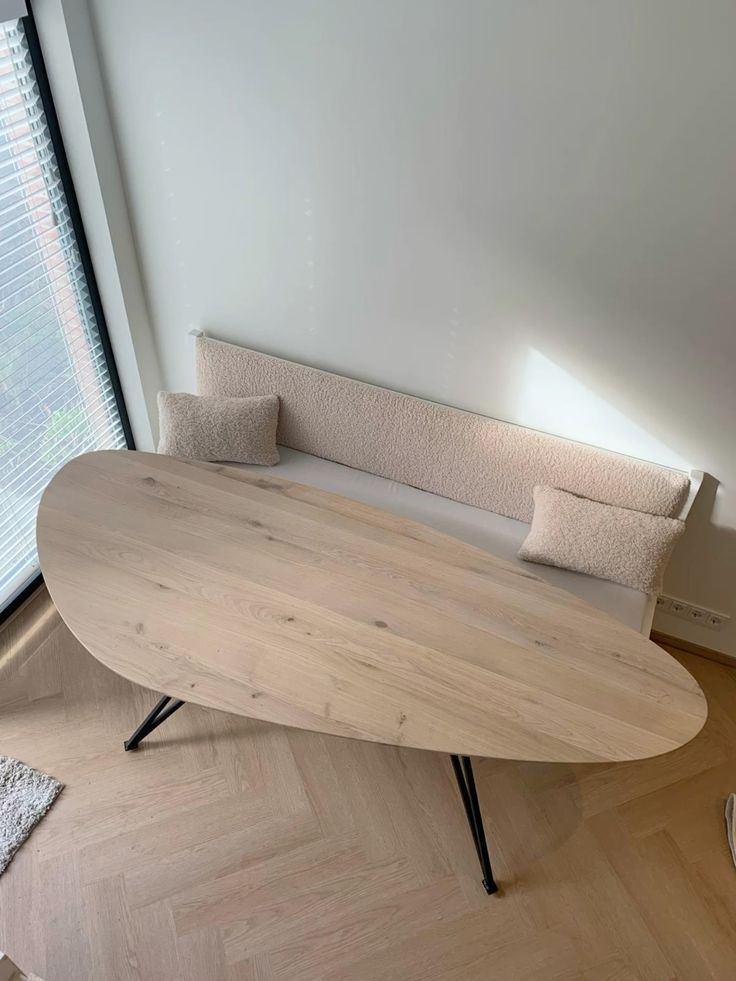 Organische eiken eettafel of Deens Ovaal maatwerk