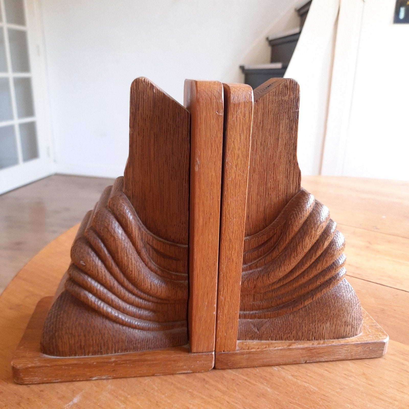 Amsterdamse School ART DECO Boekenstanders Houtsnijwerk, Antiek en Kunst, Verzenden