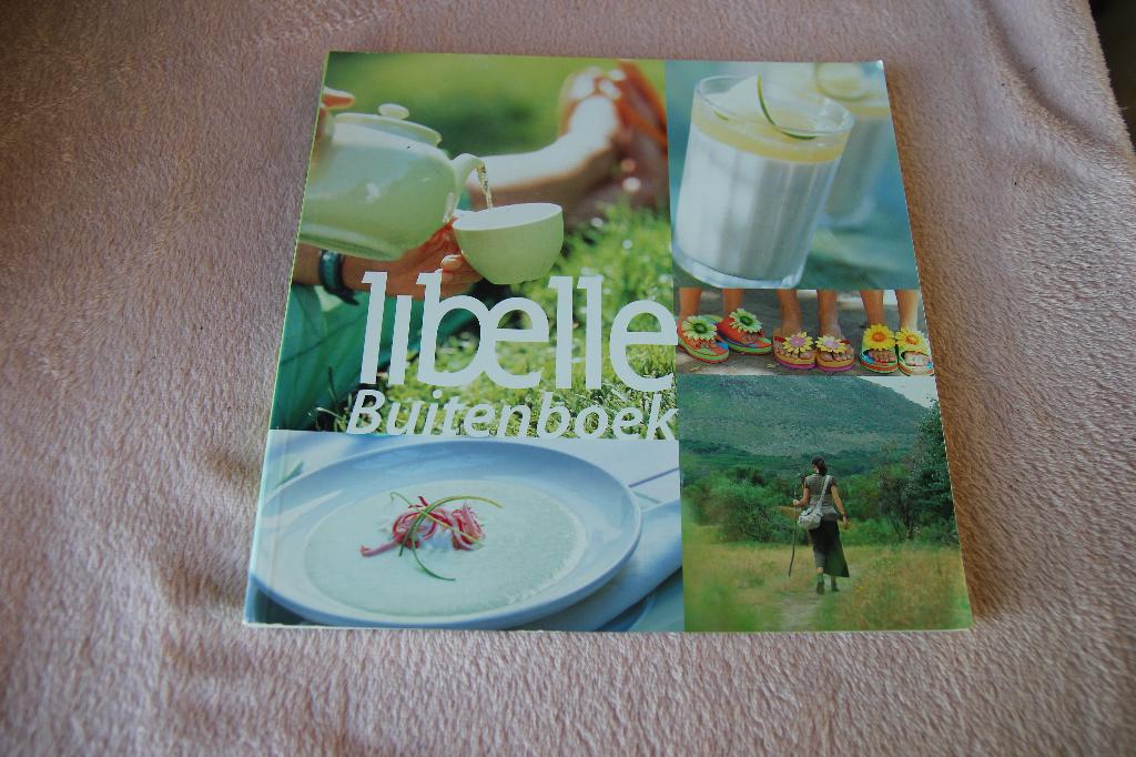 Libelle Buitenboek, Ophalen of Verzenden, Gelezen