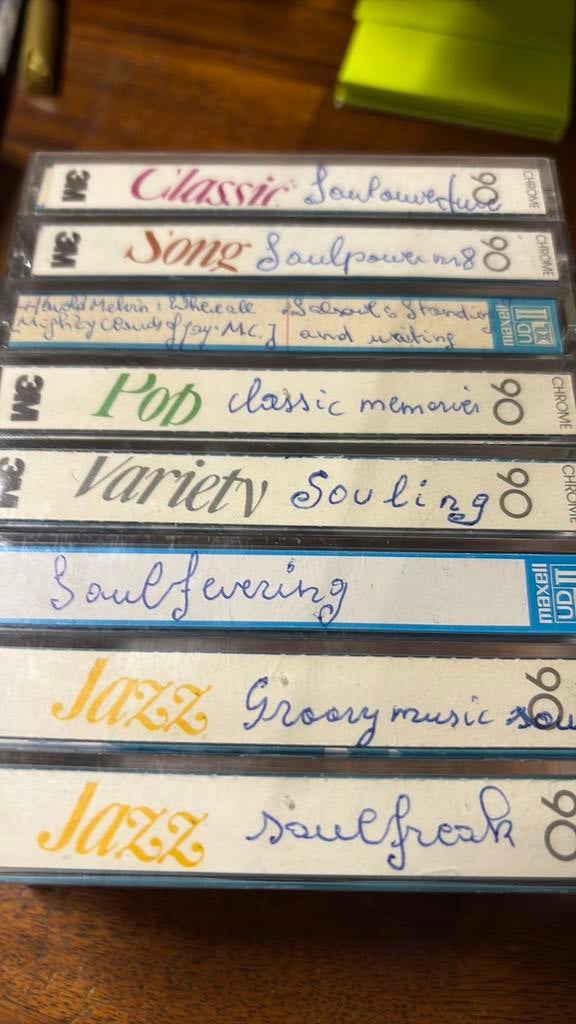 8 muziek cassette 35 jaar oud groove soul dance, Ducoso, 1 bandje, Ophalen of Verzenden, Zo goed als nieuw