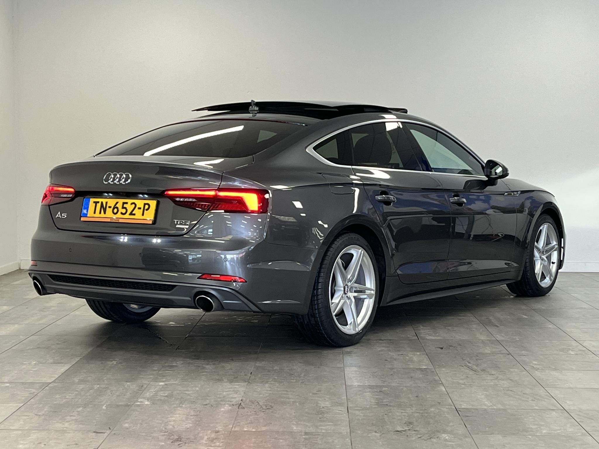 Audi A5 Sportback 2.0 TFSI MHEV S-Line | Leder | Pano | Memo, Auto's, Audi, Gebruikt, 1984 cc, Leder, A5