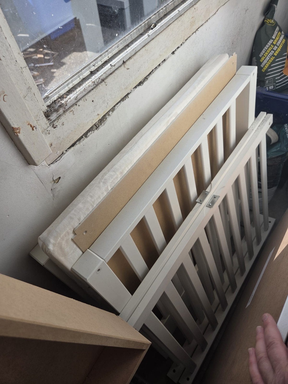 Gratis Witte box met lade, Kinderen en Baby's, Ophalen, Gebruikt