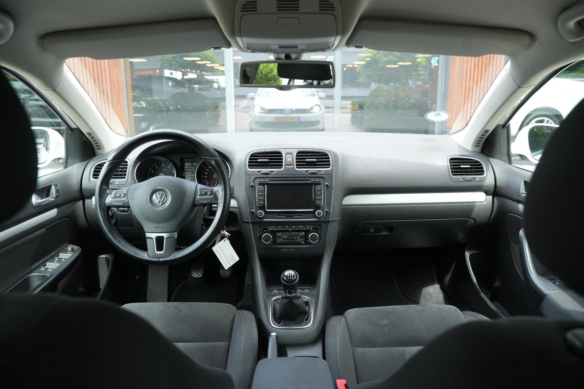 Volkswagen Golf Variant 1.2 TSI High Executive Line BlueMoti, Voorwielaandrijving, Euro 5, Gebruikt, 4 cilinders