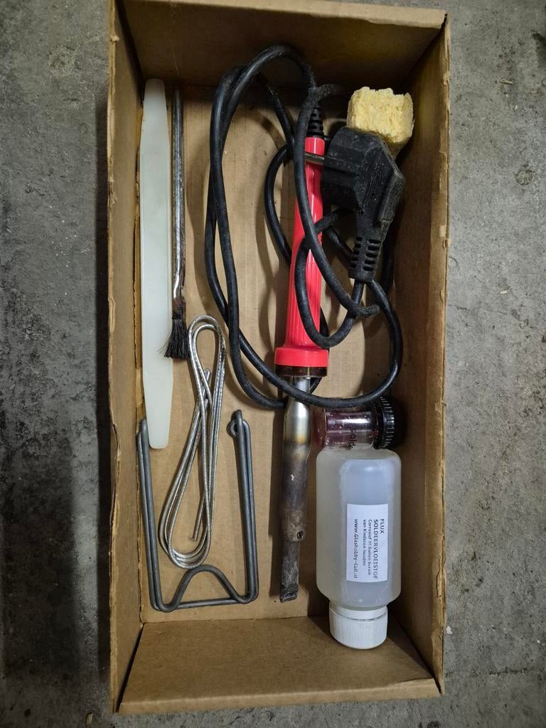 Soldeerbout set met toebehoren, Doe-het-zelf en Verbouw, Ophalen of Verzenden, Gebruikt, Minder dan 150 ampère, Overige typen
