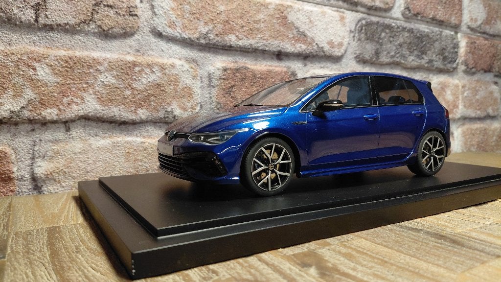 Volkswagen Golf MK8 Otto-models 1:18 OT413, Hobby en Vrije tijd, Modelauto's | 1:18, Ophalen, Nieuw, Auto, OttOMobile