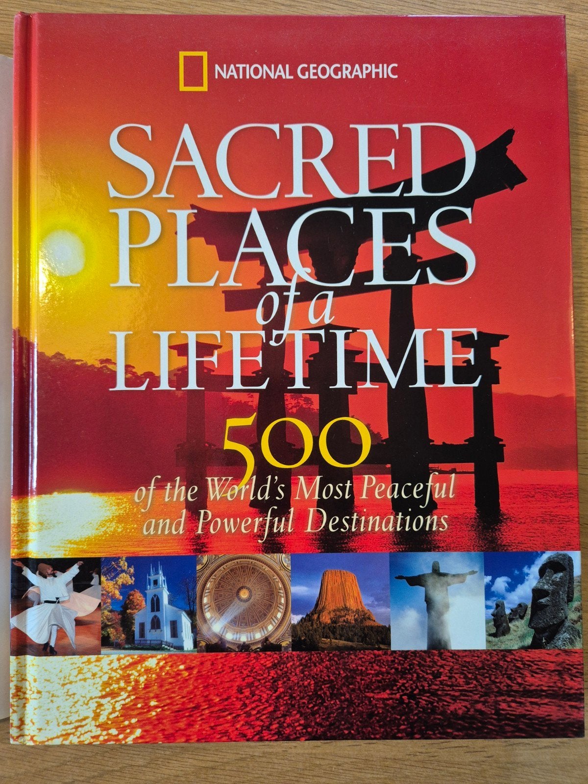 National Geographic: Sacred Places of a Lifetime, Ophalen of Verzenden