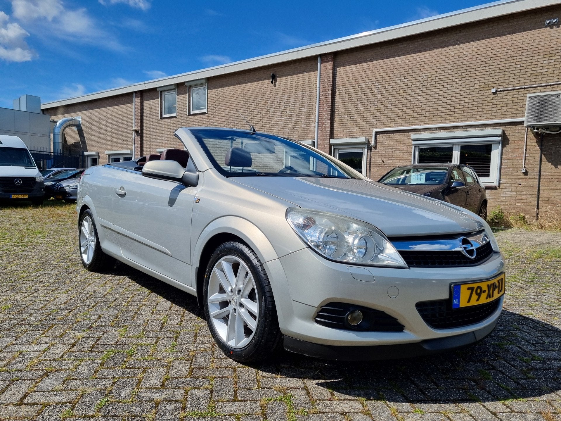Opel Astra TwinTop 1.8 Temptation ZEER MOOIE AUTO!, Gebruikt, 4 cilinders, 4 stoelen, 1796 cc