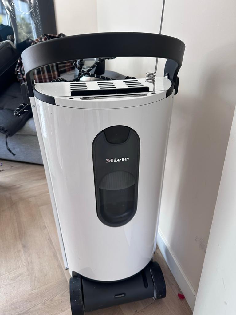 Miele FashionMaster B 4312 Stoomstrijkijzer met Strijkplank, Witgoed en Apparatuur, Strijkijzers en Strijkplanken, Gebruikt, Strijkijzer met snoer