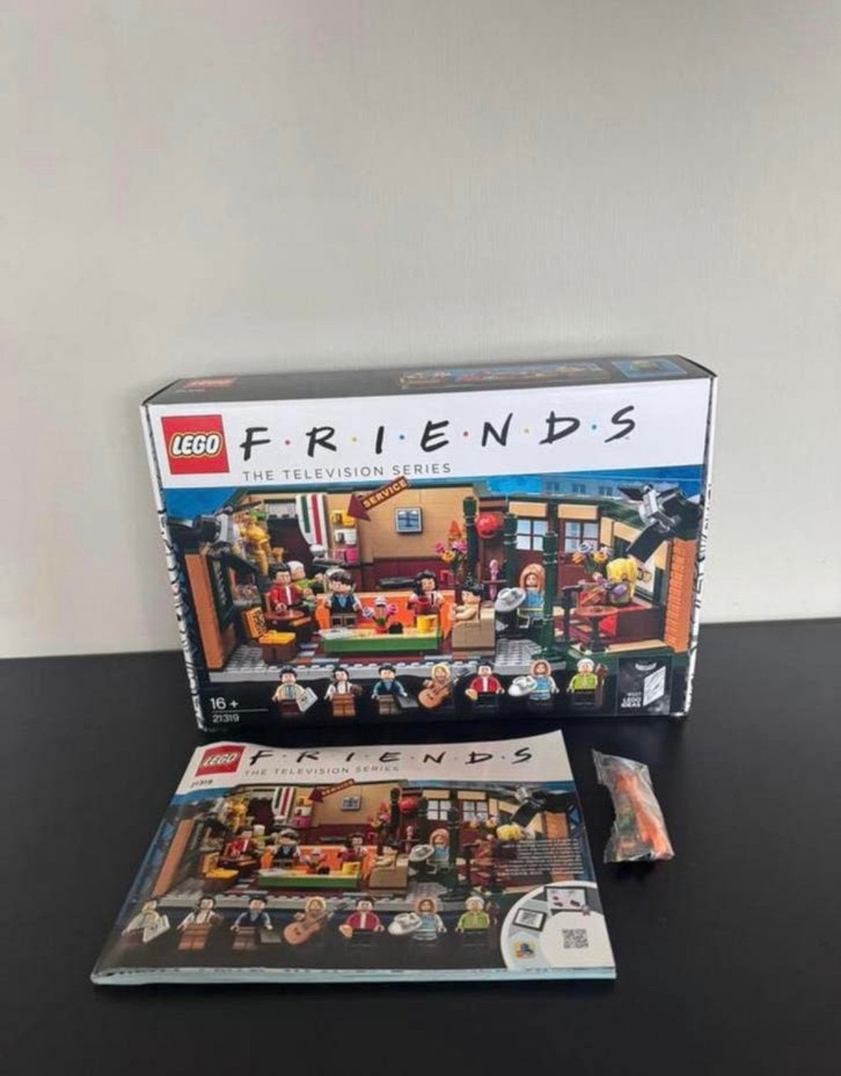 Lego Set - 21319 - Friends The TV Series - Central Perk, Lego, Friends, Ophalen of Verzenden, Zo goed als nieuw