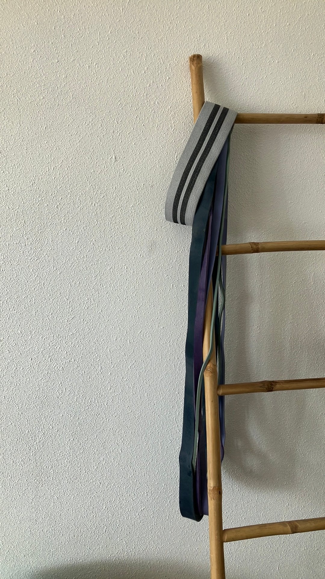 elastic band, Sport en Fitness, Fitnessmaterialen, Ophalen, Zo goed als nieuw, Weerstandband