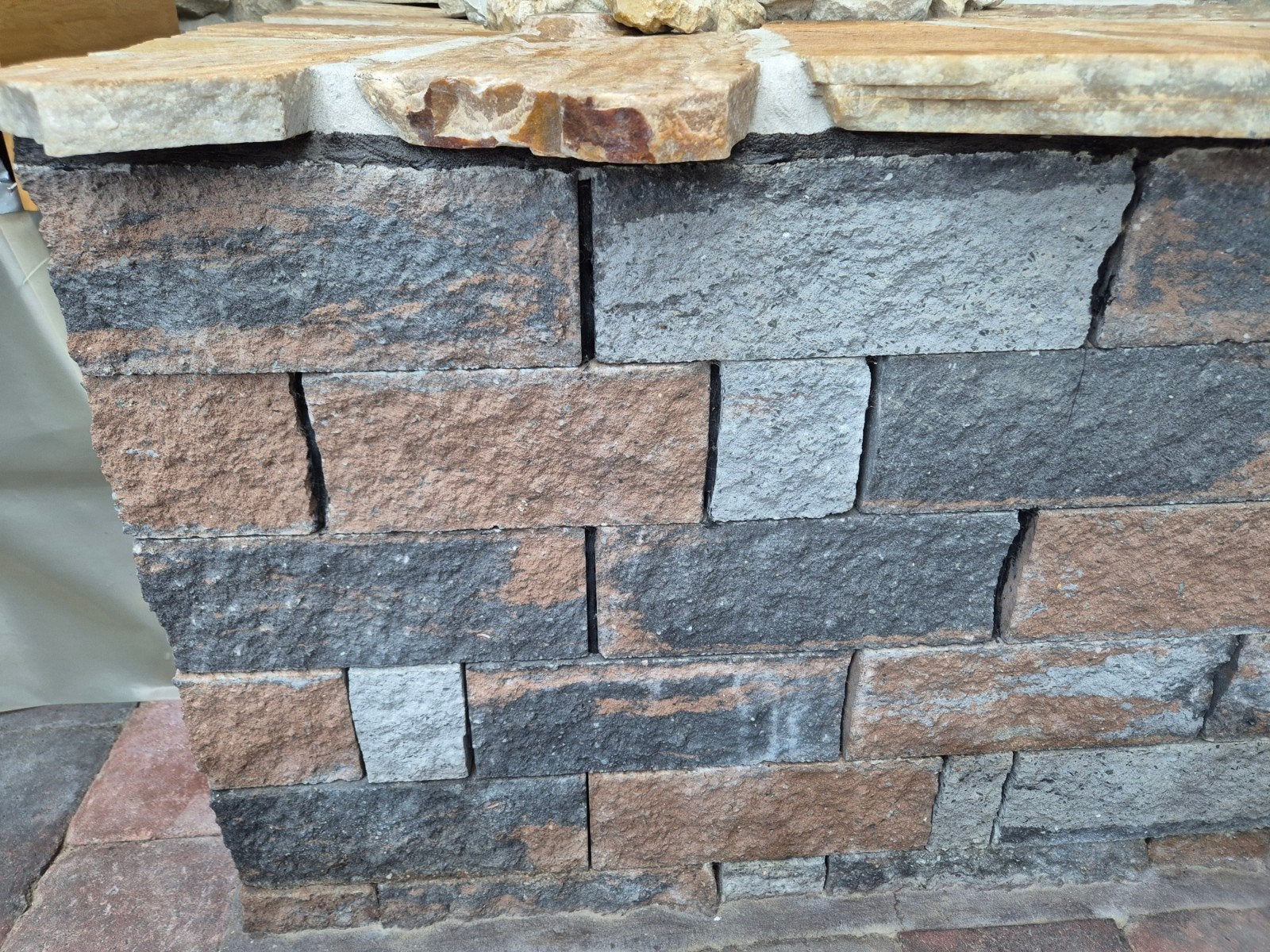 Stapel blokken  gratis., Tuin en Terras, Tegels en Klinkers, Ophalen, Beton, Terrastegels