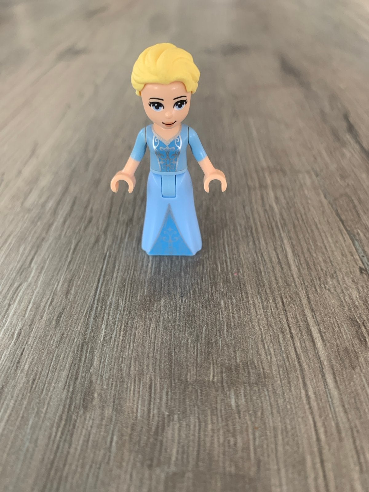 Elsa minifiguur van Frozen - Lego Friends, Ophalen, Zo goed als nieuw, Overige merken