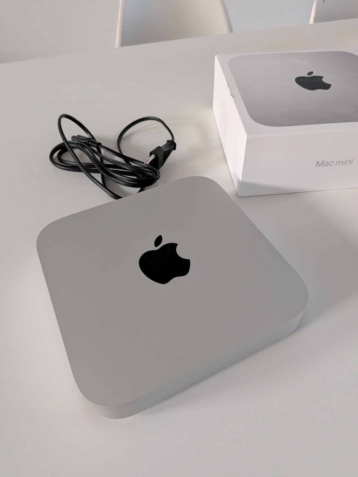 Mac mini met Apple M2 Pro chip, 16GB RAM, 512GB SSD, Computers en Software, Apple Desktops, Nvt, SSD, Ophalen of Verzenden, Zo goed als nieuw