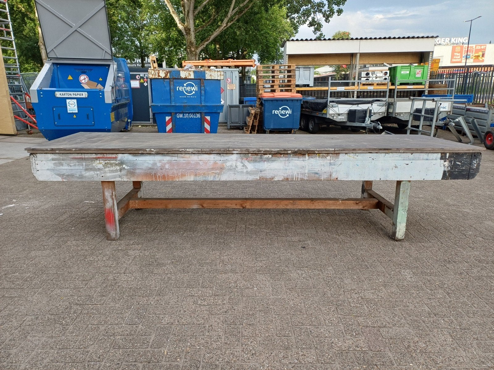 Robuuste werkbank/tafel - Hout - Gebruikt, Doe-het-zelf en Verbouw, Werkbanken, Ophalen, Gebruikt