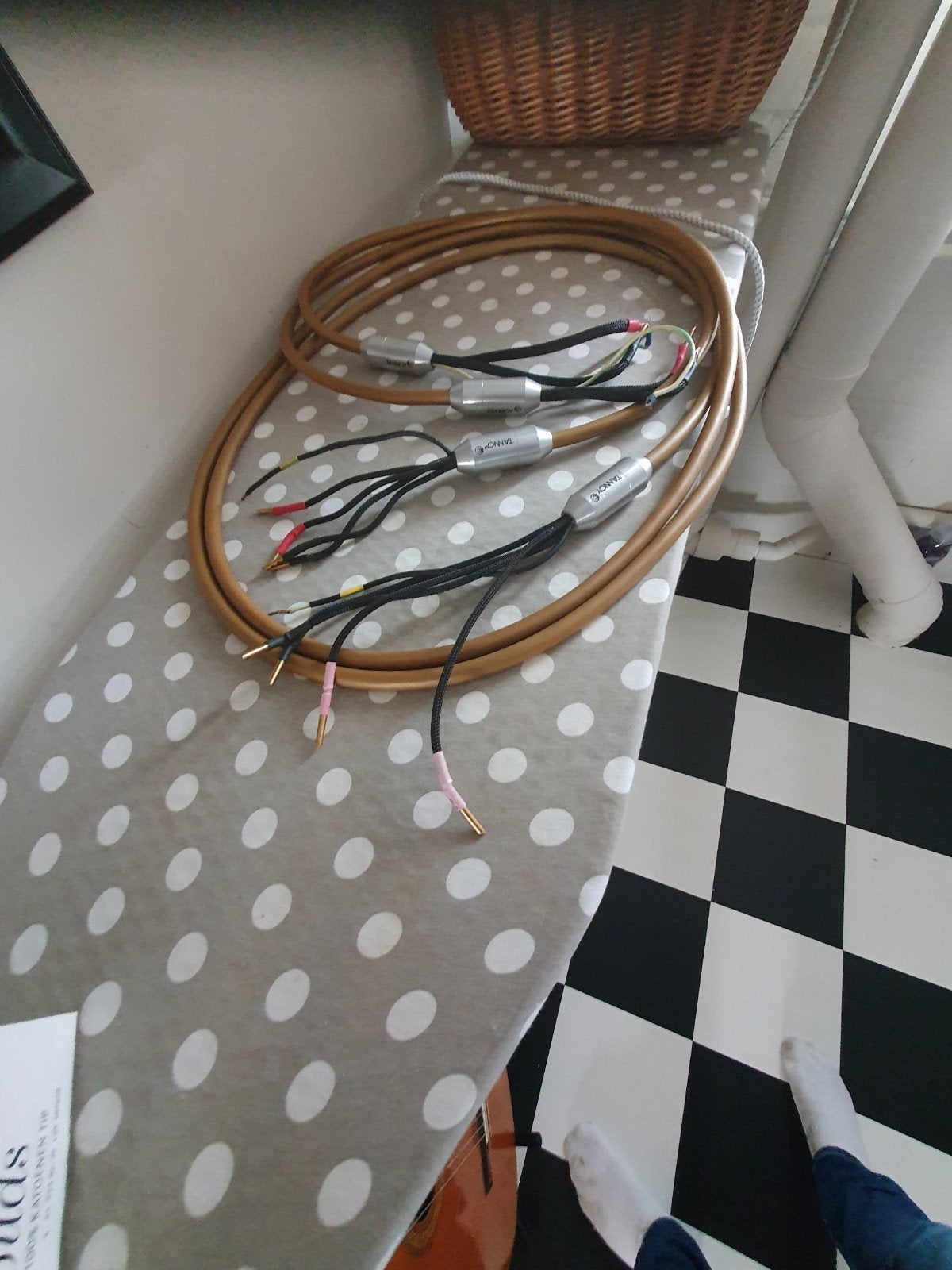 Tannoy Reference Luidsprekerkabel - Van den Hul, Ophalen of Verzenden, Gebruikt, 2 tot 5 meter, Luidsprekerkabel