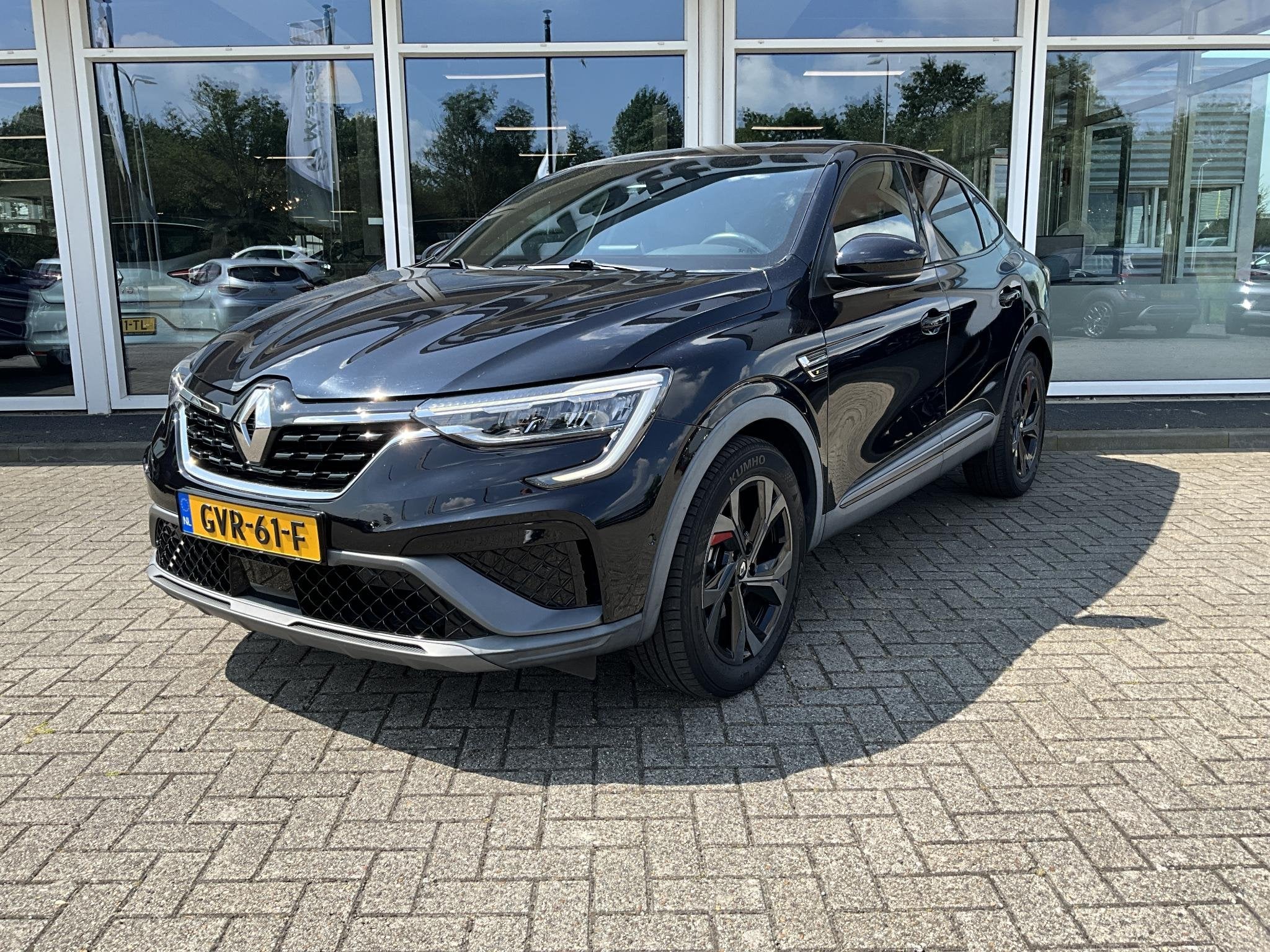 Renault Arkana 1.6 E-Tech hybrid 145 R.S. Line, Auto's, Renault, Gebruikt, Euro 6, Zwart, Bedrijf