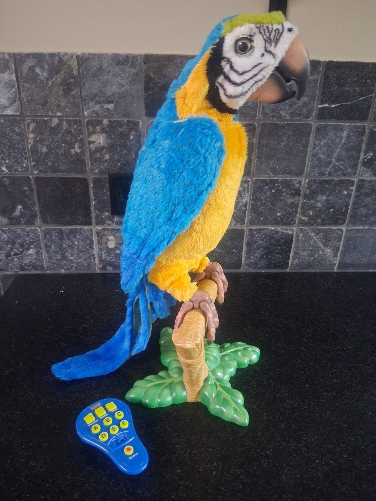 Goedwerkende Coco de Papagaai FurReal Friends, Ophalen of Verzenden, Gebruikt, Jongen of Meisje