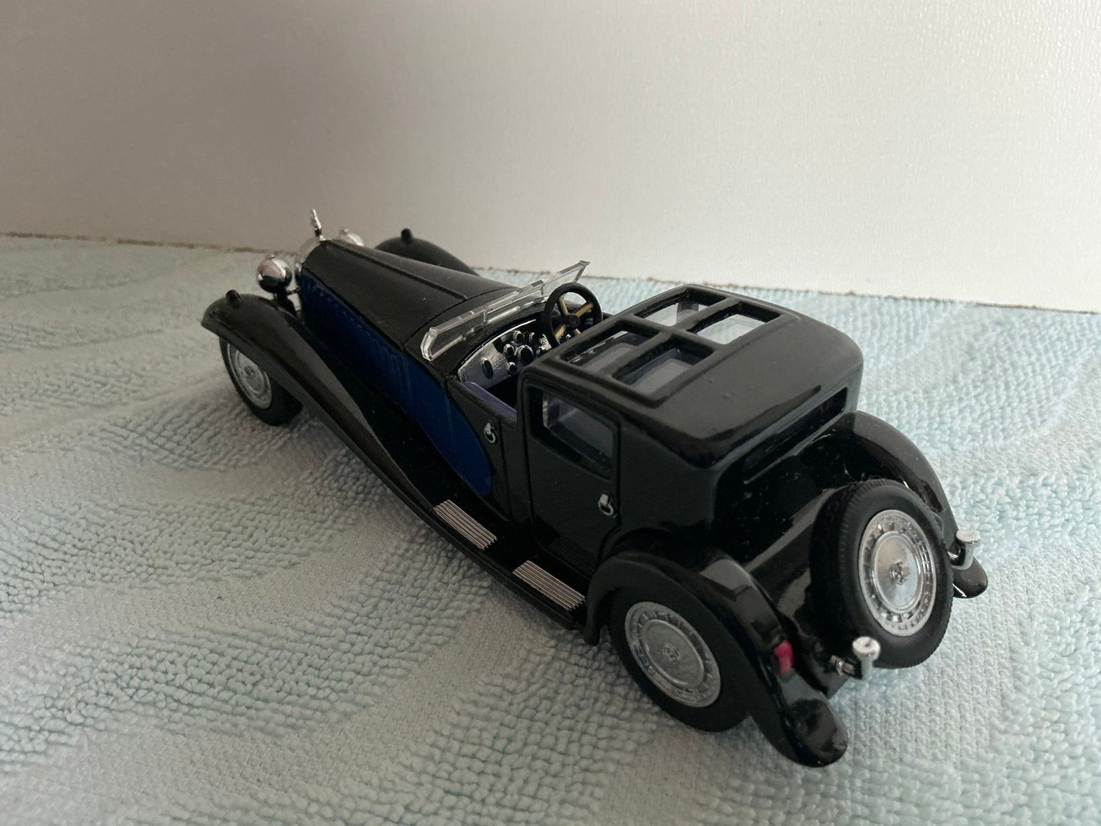 Bugatti Royale 1928, Ophalen of Verzenden, Zo goed als nieuw, Auto, Solido