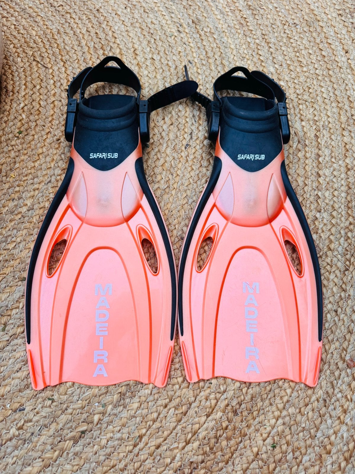 Safari Sub Madeira Zwemvliezen junior L/XL - koraal oranje, Watersport en Boten, Duiken, Ophalen, Gebruikt, Zwem- of Duikvliezen