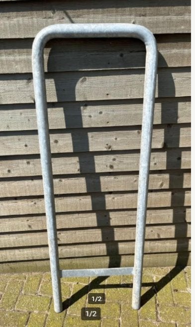 gegalvaniseerde buizen, 4 stuks, prullenbak houders, Ophalen, Gebruikt, IJzer