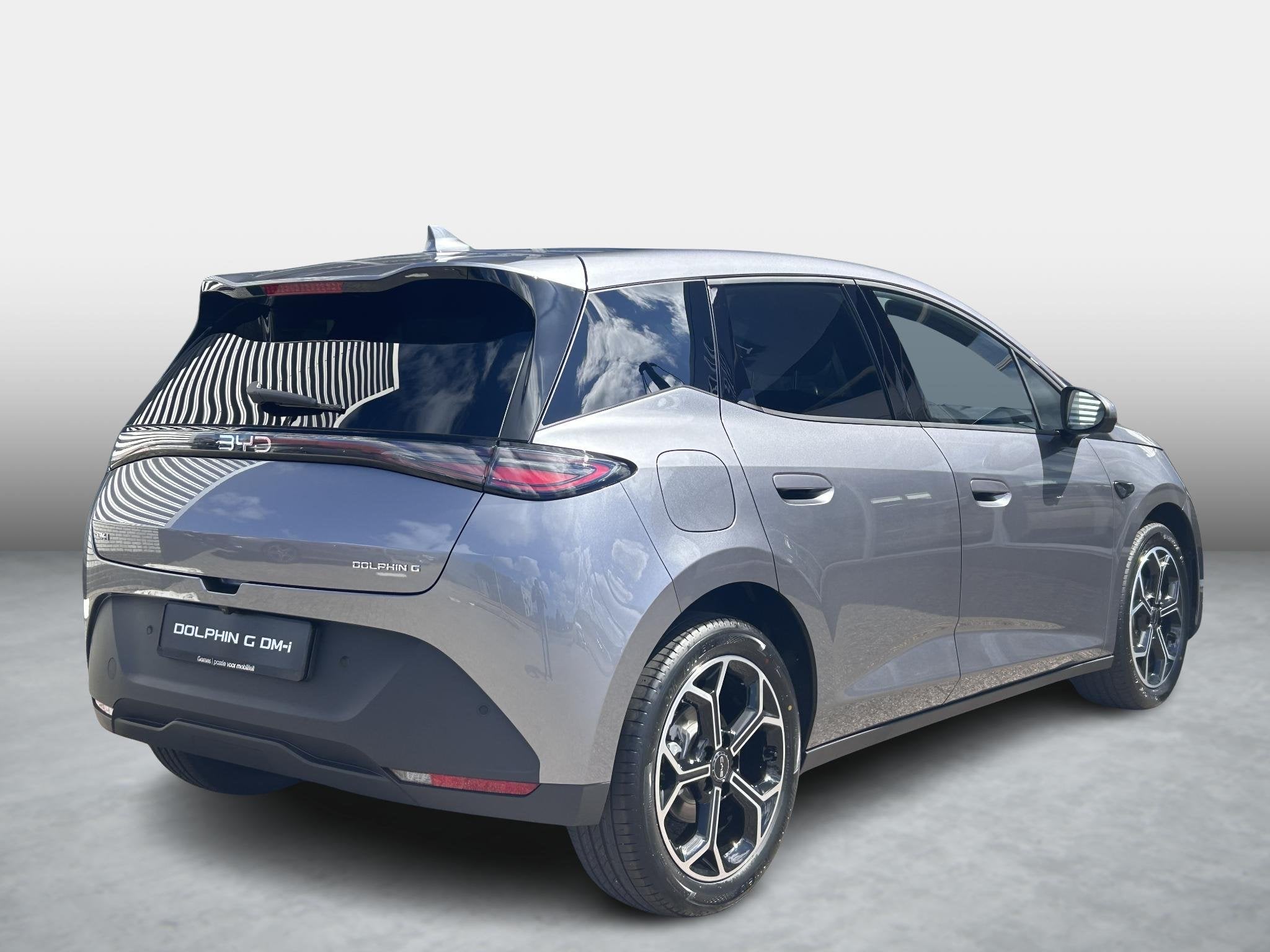 BYD DOLPHIN G 1.5L DM-i Comfort | Panoramadak | Adaptieve Cr, Auto's, BYD, Euro 6, 4 cilinders, Leder en Stof, Plug-in hybride