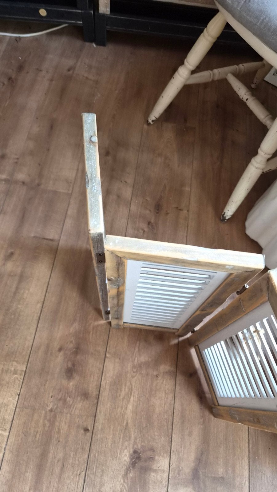 Houten decoratie luikjes 60x52x2cm, Hout, Brocante, Beige, Nieuw