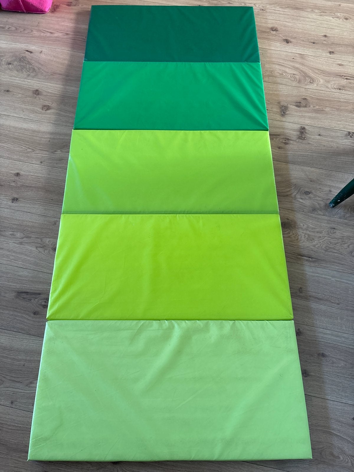 Opvouwbare speelmat/gymmat in verschillende groentinten, Ophalen of Verzenden, Gebruikt, Jongen of Meisje