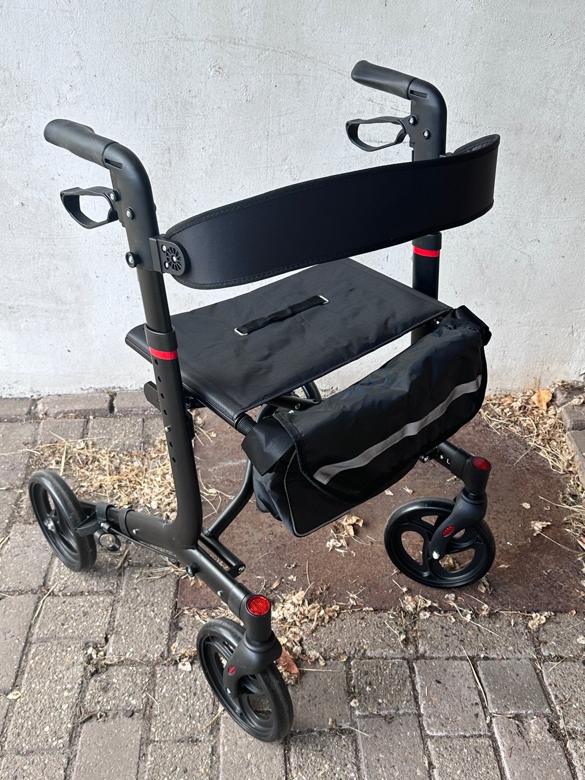 Rollator, Diversen, Ophalen, Opvouwbaar, Zo goed als nieuw