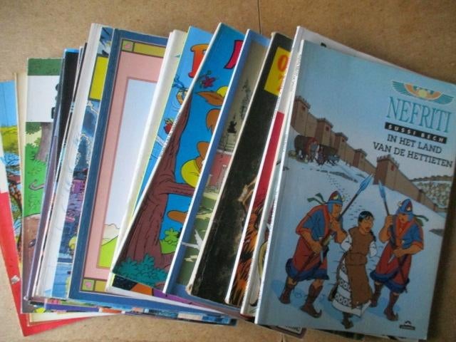 adv8446 diverse stripboeken 5, Eén stripboek, Ophalen, Gelezen