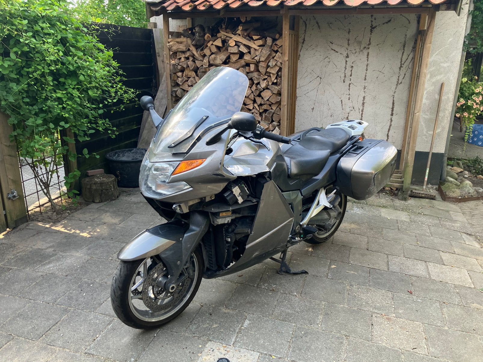 K1300GT met schade, Motoren, Motoren | BMW, Particulier, Toermotor