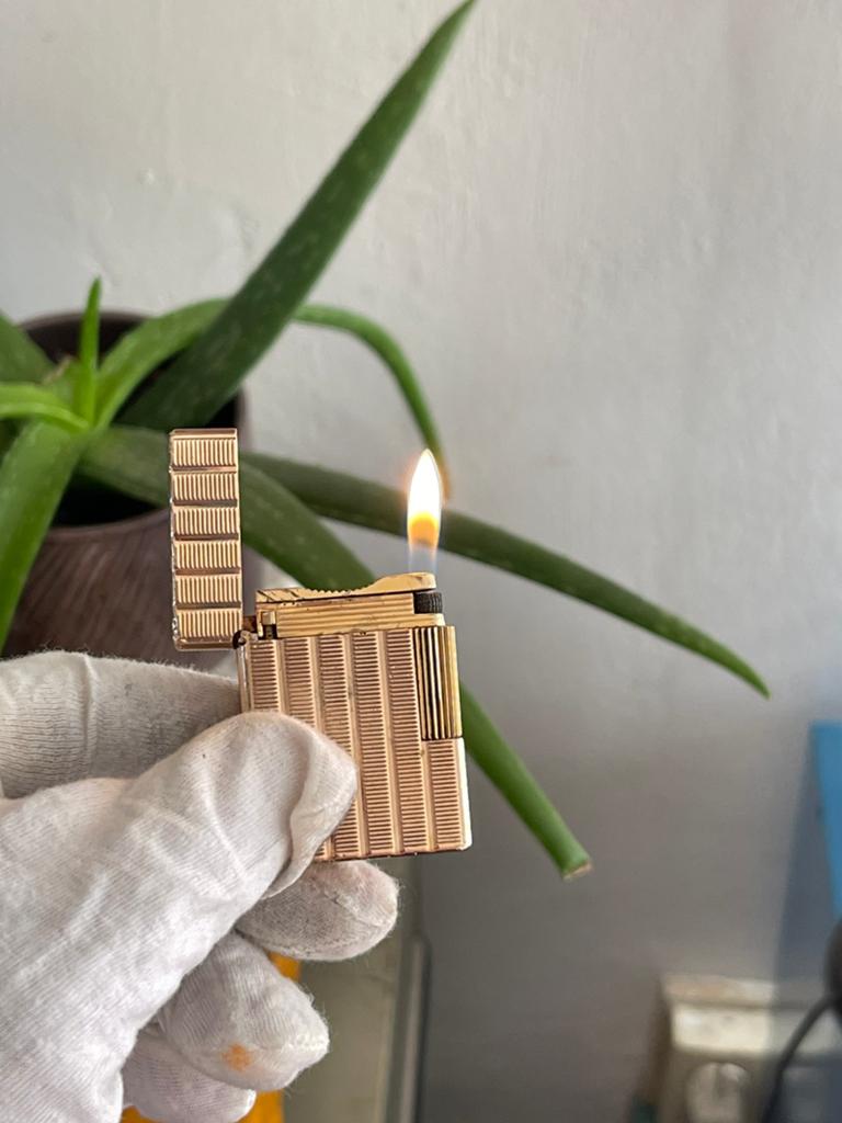 DuPont ligne 1 small aansteker , Lighter 🔥🔥🔥, Verzamelen, Rookartikelen, Aanstekers en Luciferdoosjes, Gebruikt, Aansteker