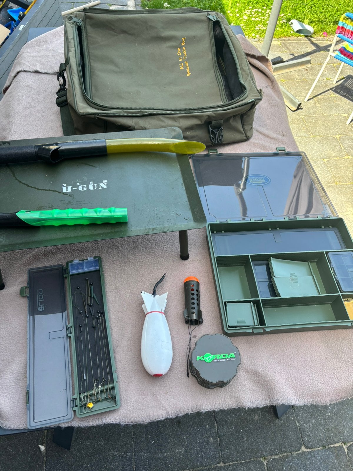 Bivvy table,krush,tacklebox,werppijp,korda cutter, spomb, Ophalen of Verzenden, Gebruikt, Overige typen