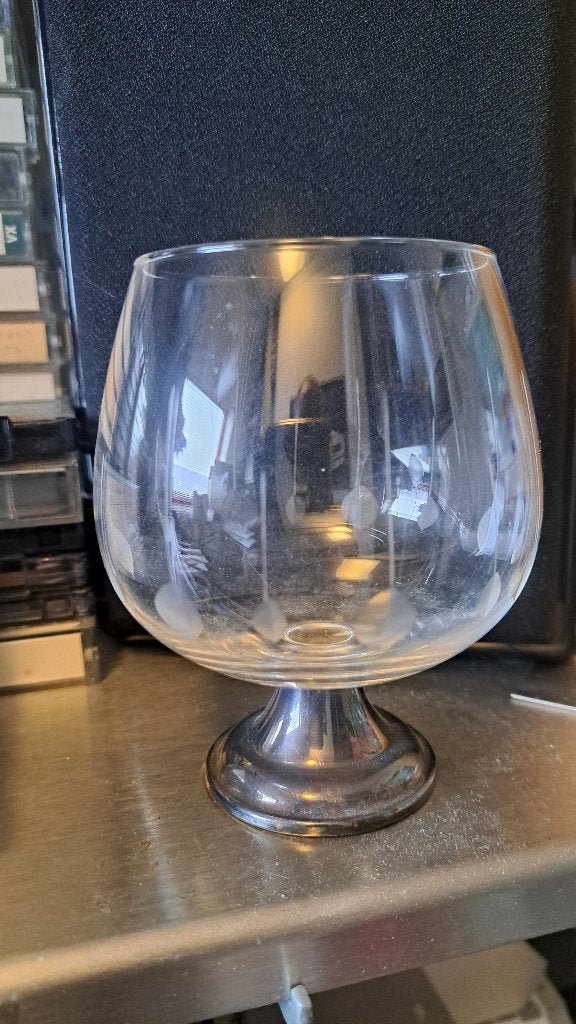 Cognacglas op verzilverde voet (Z263-114), Ophalen of Verzenden