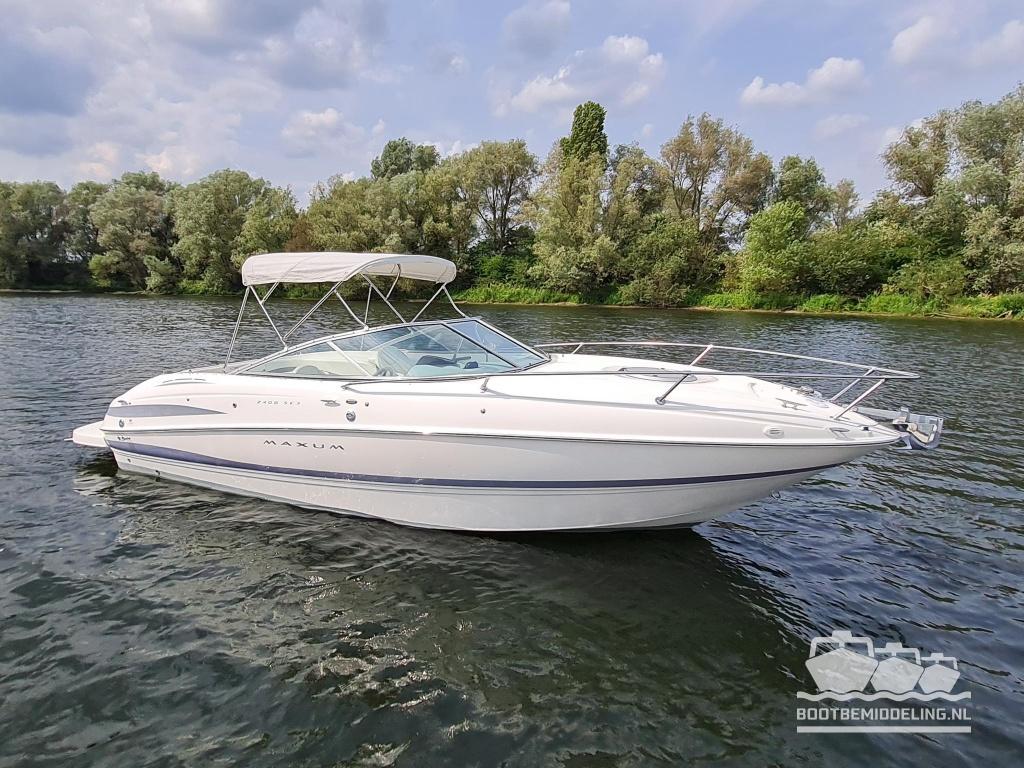 Maxum 2400 SC3, Mercruiser 350 Mag MPI, Bravo III, Gebruikt, Binnenboordmotor, 2 m, Viertaktmotor