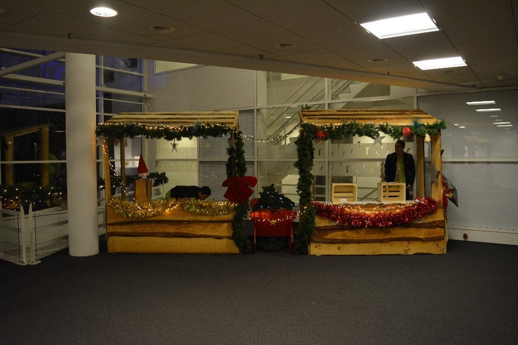 Te huur, douglas sfeerkraam/winterkraam, kerstkraam!, Ophalen of Verzenden, Zo goed als nieuw